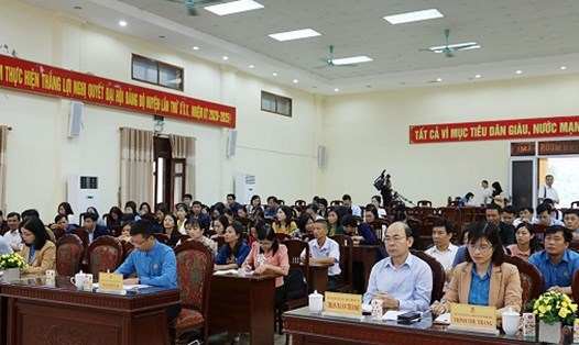 LĐLĐ huyện Thanh Liêm (Hà Nam) báo cáo nhanh kết quả Đại hội XIII Công đoàn Việt Nam. Ảnh: LĐLĐ Hà Nam