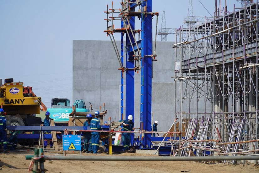 Triển khai thi công tại Nhà máy điện Nhơn Trạch 3 và 4. Ảnh: Hà Anh Chiến