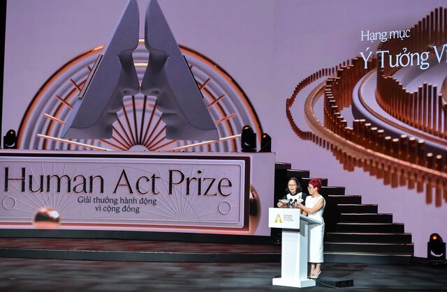 Gala trao Giải thưởng Hành động vì Cộng đồng của Báo Nhân Dân - Human Act Prize 2023. Ảnh: Thành Đạt