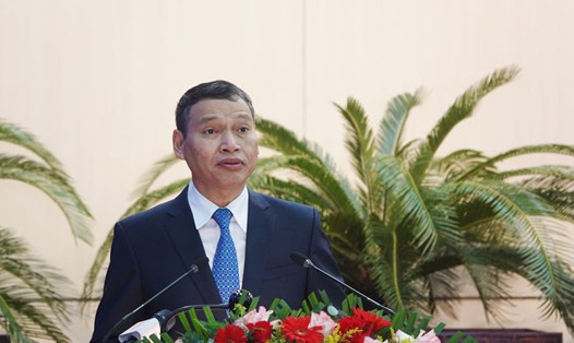 Ông Hồ Kỳ Minh – Phó Chủ tịch UBND TP Đà Nẵng thông tin về tình hình thu ngân sách năm 2023 của thành phố. Ảnh: Nguyên Thi