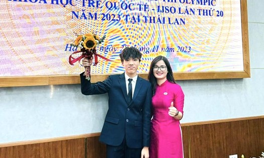 Hoàng Phạm Minh Khánh là cây săn giải thưởng của trường liên cấp Newton. Ảnh: Lê Na