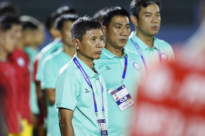 Huấn luyện viên đội Khánh Hoà nộp đơn xin từ chức