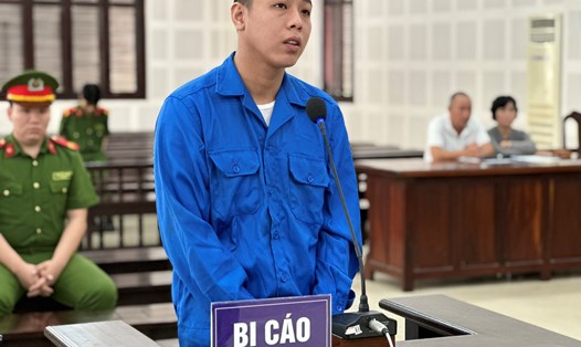 TAND TP. Đà Nẵng đã tuyên phạt Lê Thanh Tùng (SN 1995, trú thôn Phong Nam, xã Hòa Châu, huyện Hòa Vang, TP. Đà Nẵng) mức án 15 năm tù về tội "Giết người".