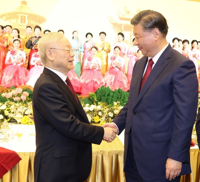Tổng Bí thư Nguyễn Phú Trọng và Tổng Bí thư, Chủ tịch nước Trung Quốc Tập Cận Bình. Ảnh: TTXVN