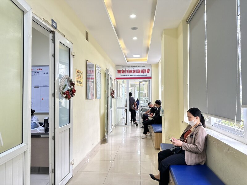 Trung tâm Hỗ trợ sinh sản và Công nghệ mô ghép – Bệnh viện Đại học Y Hà Nội. Ảnh: Hà Quyên