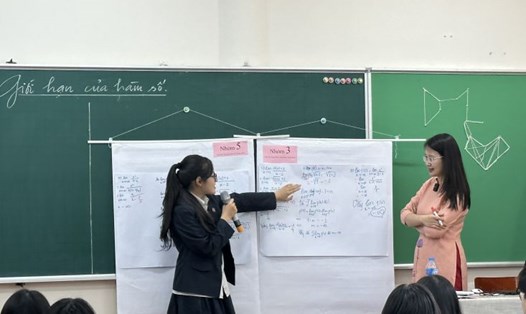 Năm học 2023 - 2024, Chương trình giáo dục phổ thông 2018 áp dụng với lớp 4, 8 và 11. Ảnh: Vân Trang