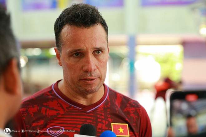 Huấn luyện viên tuyển futsal Việt Nam tự tin cạnh tranh ở giải châu Á