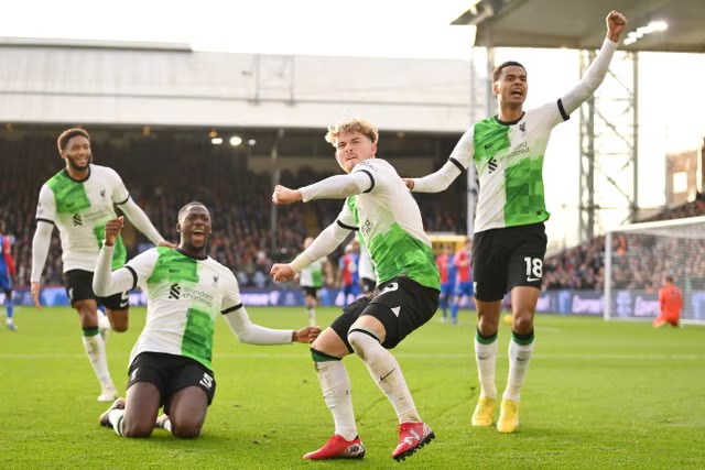 Thói quen mới cho thấy cách Jurgen Klopp tái tạo Liverpool