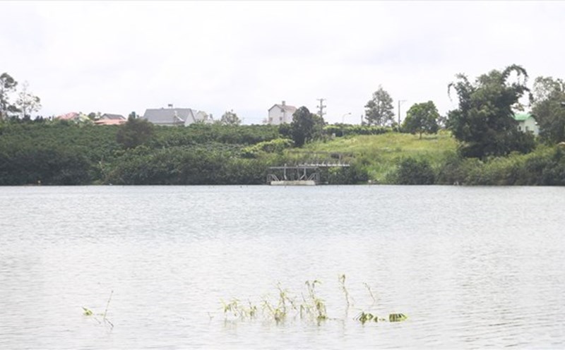 Lâm Đồng có 18 công trình khác bị hư hỏng, xuống cấp đã được bố trí kinh phí hoặc đang thi công nâng cấp, sửa chữa. Ảnh: Lê Sơn