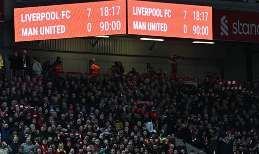 Man United đã nhận thất bại đau đớn 0-7 tại Anfield vào mùa giải năm ngoái. Ảnh: AFP