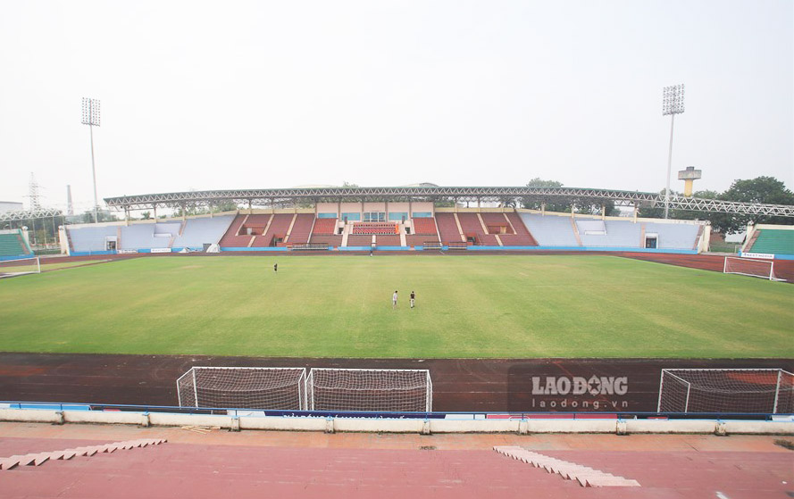 Sân vận động Việt Trì hiện nay được đánh giá có chất lượng cỏ mặt sân đạt tiêu chuẩn tốt nhất tại Việt Nam.
