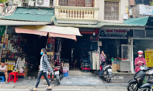 Giá bất động sản trên phố cổ Hà Nội có mức giảm mạnh. Ảnh: Đức Mạnh