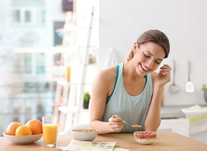 Duy trì bữa sáng giàu chất oxy hoá. Ảnh: Eatthis