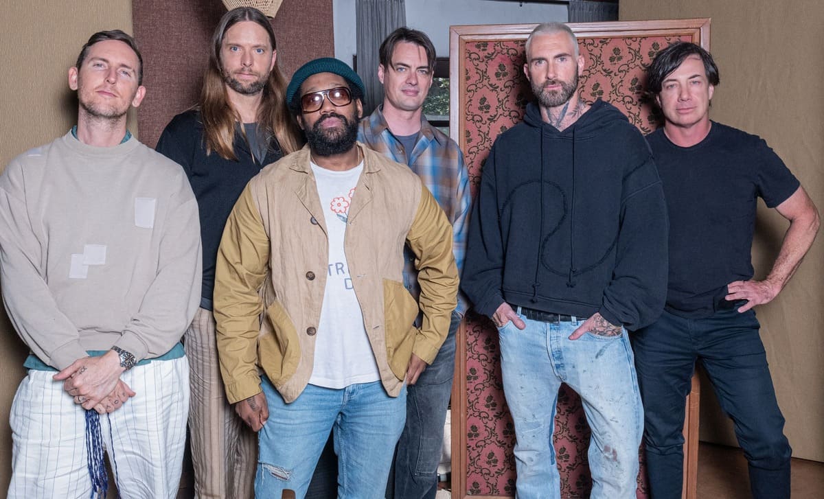 Maroon 5 đến Phú Quốc thu hút sự quan tâm của khán giả Việt. Ảnh: Instagram