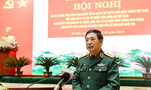 Đại tướng Phan Văn Giang, Ủy viên Bộ Chính trị, Phó Bí thư Quân ủy Trung ương, Bộ trưởng Bộ Quốc phòng chủ trì hội nghị. Ảnh: Bộ Quốc phòng