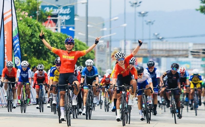 Vận động viên Nguyễn Thị Thật giành vé dự Olympic sau chức vô địch châu Á. Ảnh: Thai Cycling
