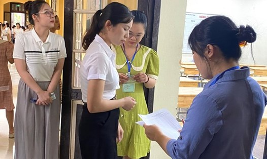 Thí sinh tham dự kì thi tuyển viên chức giáo viên tại Hà Nội hồi tháng 9.2023. Ảnh: Hanoi.gov
