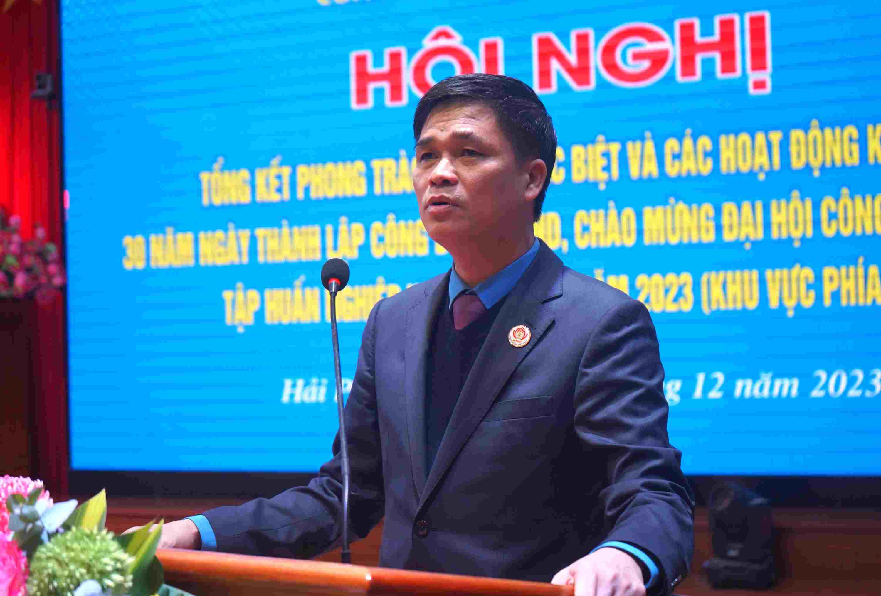 Phó Chủ tịch Tổng LĐLĐ Việt Nam Ngọ Duy Hiểu phát biểu tại hội nghị. Ảnh: Mai Dung