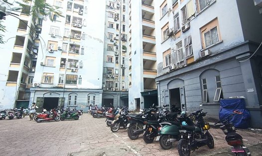 Giá chung cư cũ đã qua sử dụng tại Hà Nội liên tục “nhảy múa”, chưa có dấu hiệu giảm. Ảnh: Thu Giang 