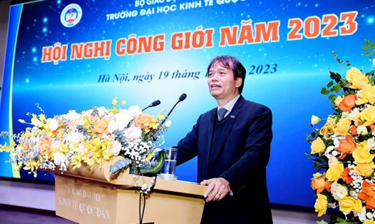 GS.TS Phạm Hồng Chương - Hiệu trưởng Trường Đại học Kinh tế Quốc dân. Ảnh: Vân Trang