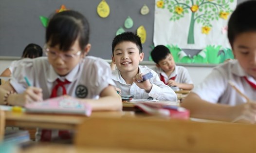 Thời điểm này, học sinh Hà Nội đang chuẩn bị cho đợt kiểm tra cuối học kỳ I năm học 2023 - 2024. Ảnh: Hải Nguyễn
