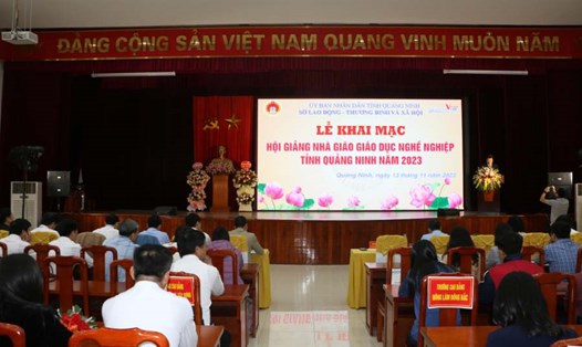 Buổi khai mạc Hội giảng nhà giáo giáo dục nghề nghiệp năm 2023 do Sở LĐ-TB&XH tỉnh Quảng Ninh tổ chức. Ảnh: Phạm Tăng