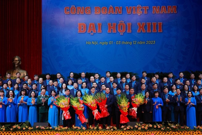 Ông Nguyễn Đình Khang giữ chức Chủ tịch Tổng Liên đoàn Lao động Việt Nam khóa XIII