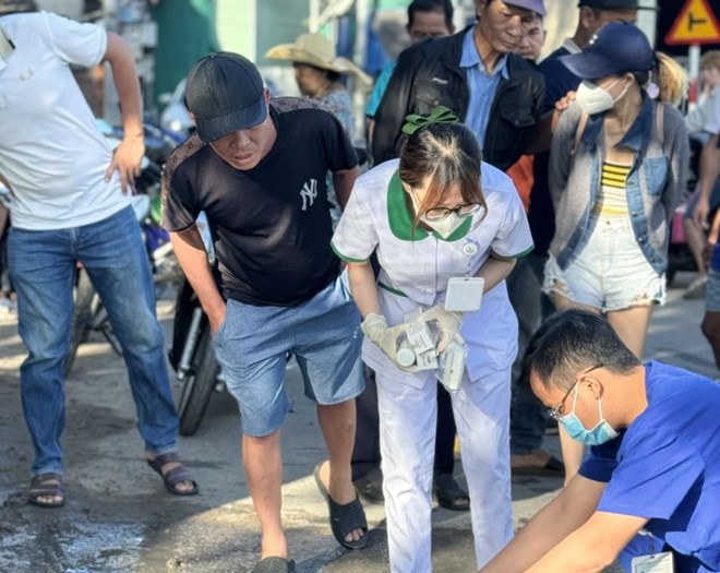 Nam thanh niên bốc cháy như ngọn đuốc ở Bình Dương