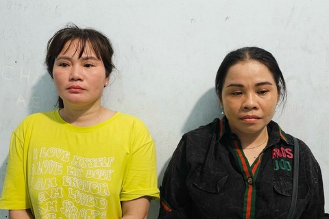 Phan Thị Trúc Phương và Mai Thị Sinh tại cơ quan Công an. Ảnh: Công an
