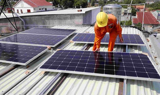 Nhiều dự án điện mặt trời có sai phạm. Ảnh: Nguyễn Tuấn