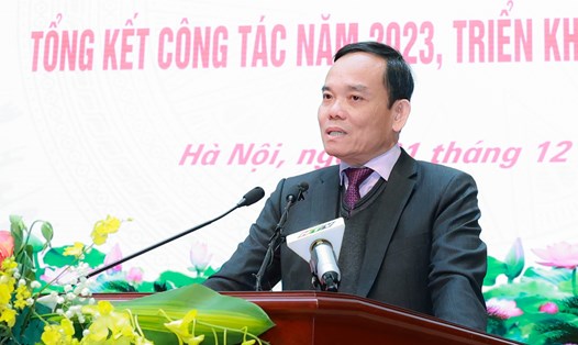 Phó Thủ tướng Chính phủ Trần Lưu Quang phát biểu tại Hội nghị toàn quốc tổng kết công tác báo chí năm 2023 và phương hướng nhiệm vụ năm 2024. Ảnh: Hải Nguyễn