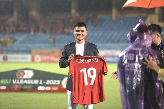 Quang Hải nằm trong số cầu thủ nội nhận mức lương cao nhất ở V.League. Ảnh: Công an Hà Nội FC 