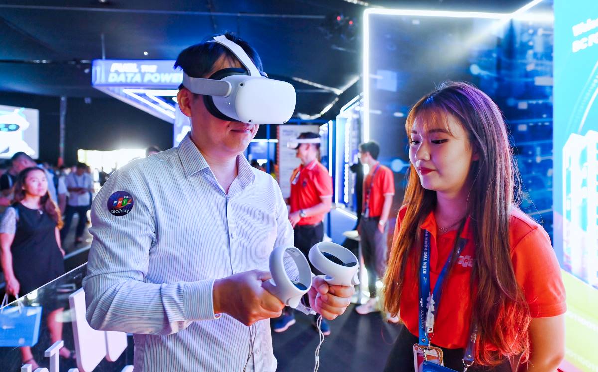 FPT là doanh nghiệp công nghệ Việt đầu tiên mang về 1 tỉ USD dịch vụ CNTT từ thị trường nước ngoài. Ảnh: FPT