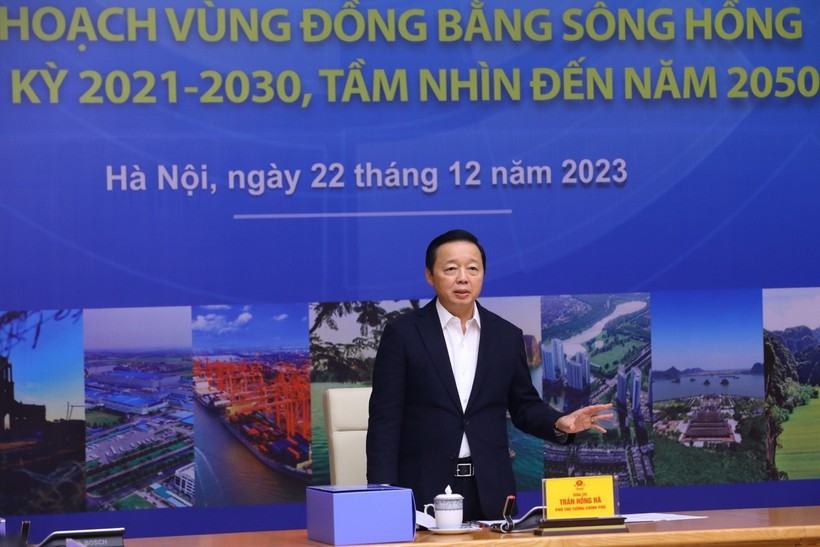 Phó Thủ tướng Trần Hồng Hà chủ trì hội nghị thẩm định Quy hoạch vùng Đồng bằng sông Hồng. Ảnh: Văn Điệp