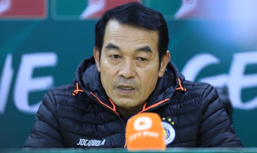 Huấn luyện viên Đinh Thế Nam của Hà Nội FC. Ảnh: Minh Dân