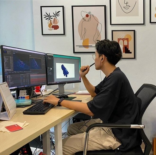 Thưởng Tết của những người làm tự do chỉ là khoản động viên từ khách hàng. Ảnh minh hoạ: Lương Hạnh.