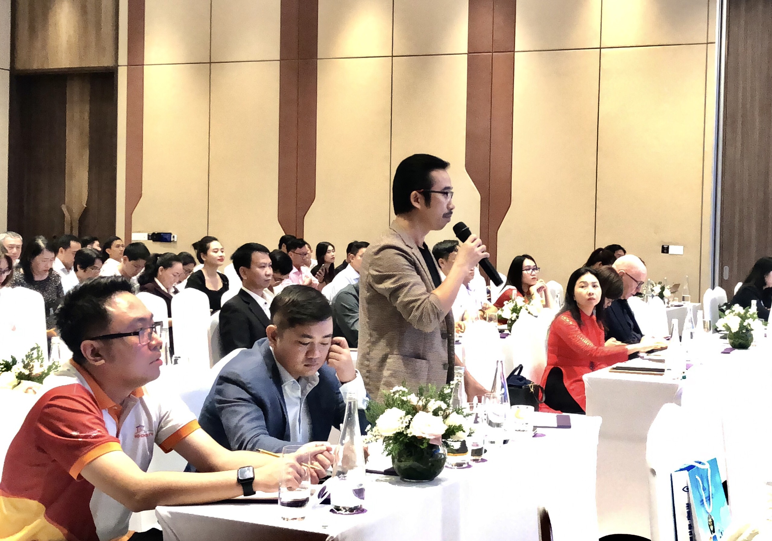 Ông Nguyễn Trần Hữu Thắng, Tổng Thư ký CLB Du thuyền TP Thủ Đức phát biểu tại hội nghị. Ảnh: BTC.
