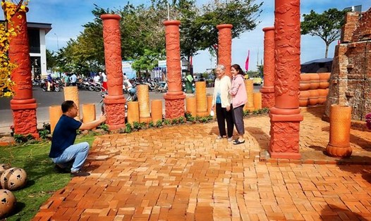 Sở VHTTDL tỉnh Vĩnh Long cho biết, công viên gốm đỏ sẽ được phục vụ người dân đến sau Tết Nguyên đán Giáp Thình 2024. Ảnh: Hoàng Lộc