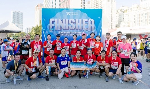 Gần 50 nhân viên SABECO và các công ty thành viên tham dự VnExpress Marathon Nha Trang vào tháng 8. 2023. Ảnh: SABECO