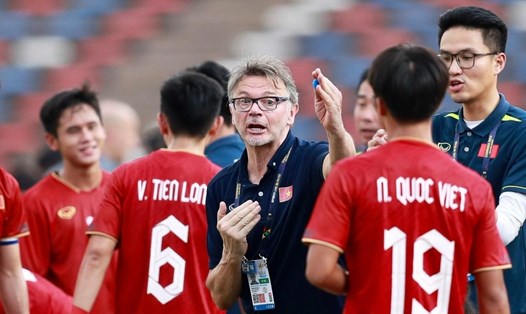 Huấn luyện viên Troussier triệu tập 29 cầu thủ U23 Việt Nam. Ảnh: VFF