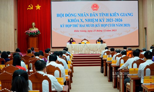 Quang cảnh Kỳ họp thứ 20 HĐND tỉnh Kiên Giang. Ảnh: Nguyên Anh 