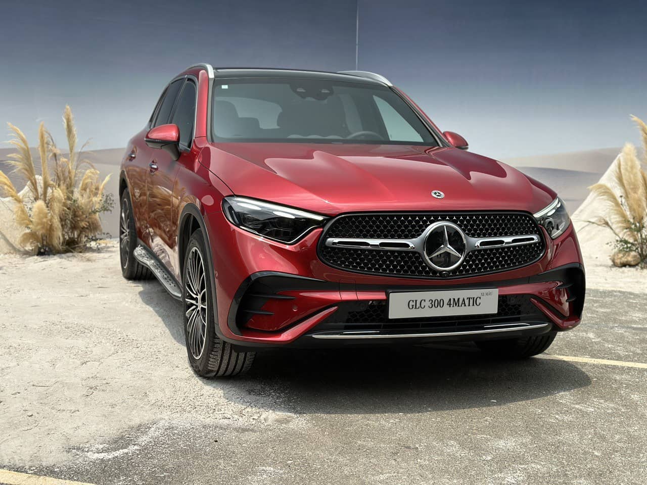 Mẫu xe GLC 300 được gọi tên trong 2 lần Mercedes-Benz phát lệnh triệu hồi. Ảnh: Mercedes-Benz