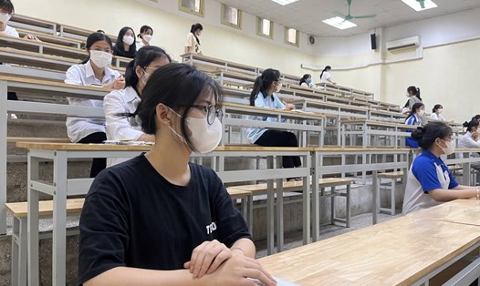 Thí sinh tham dự kì thi đánh giá tư duy của Trường Đại học Sư phạm Hà Nội năm 2023. Ảnh: Vân Trang