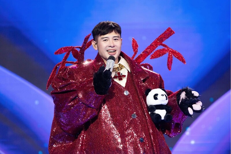 Ca sĩ Hoàng Hải là Bố Gấu trong “Ca sĩ mặt nạ” 2023. Ảnh: Nhà sản xuất