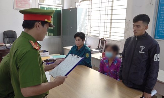 Cơ quan cảnh sát điều tra Công an tỉnh Bến Tre khởi tố bị can và lệnh bắt tạm giam đối với Cao Văn Miên. Ảnh: Công an tỉnh Bến Tre