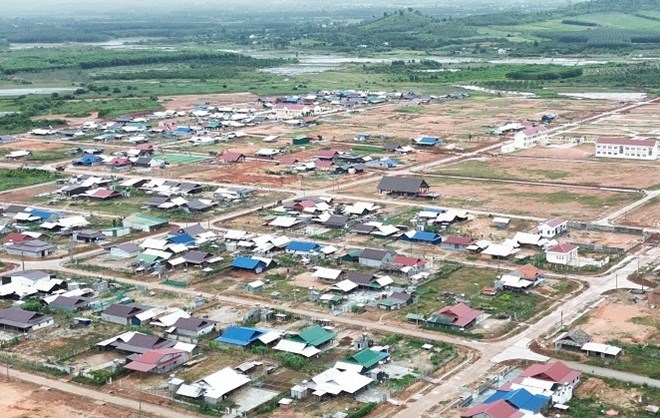 Toàn cảnh khu tái định cư số 2 (xã Cư Bông, huyện Ea Kar, tỉnh Đắk Lắk) khi nhìn từ trên cao. Ảnh: Bảo Trung
