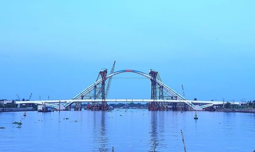 Cầu Trần Hoàng Na gần 800 tỉ đồng chính thức thông xe kĩ thuật ngày 30.12. Ảnh: Yến Phương