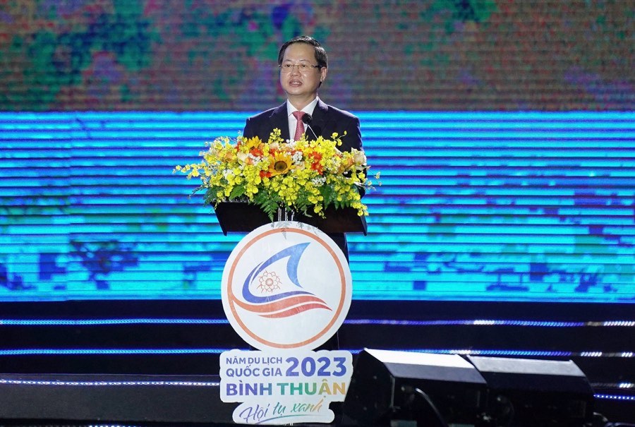 Ông Đoàn Anh Dũng - Chủ tịch UBND tỉnh Bình Thuận phát biểu tại Lễ Bế mạc. Ảnh: Duy Tuấn