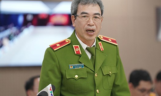 Thiếu tướng Nguyễn Văn Thành nói về vụ án Vạn Thịnh Phát giai đoạn 2. Ảnh: Quang Việt