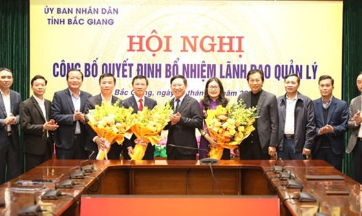 Bắc Giang bổ nhiệm Giám đốc Sở NNPTNT và Sở Y tế. Ảnh: Nguyễn Thắng